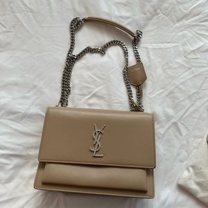 Saint Laurent Medium Sunset Bag in beige. Amazing condition